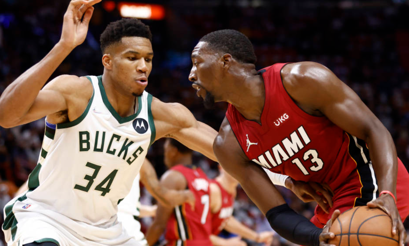 雄鹿新秀表现惊艳，全场观众掌声不断，部门人员一个对于过程.爱游戏中国官方网站